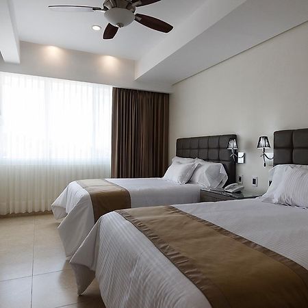 Hotel Maria Fernanda Inn Zitácuaro Buitenkant foto